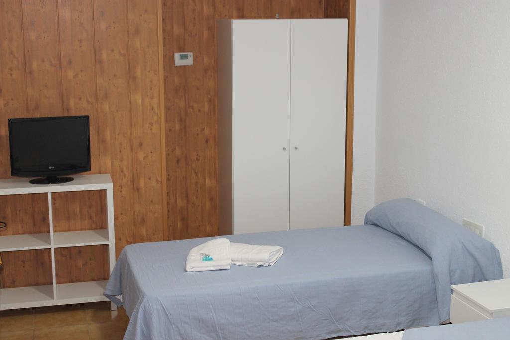 Hostal Amantes De Теруэль Экстерьер фото